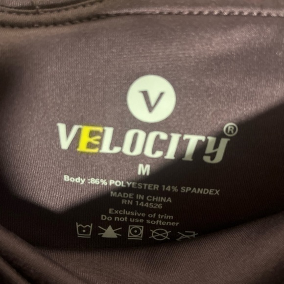 Velocity Leggings - Picture 2 of 3
